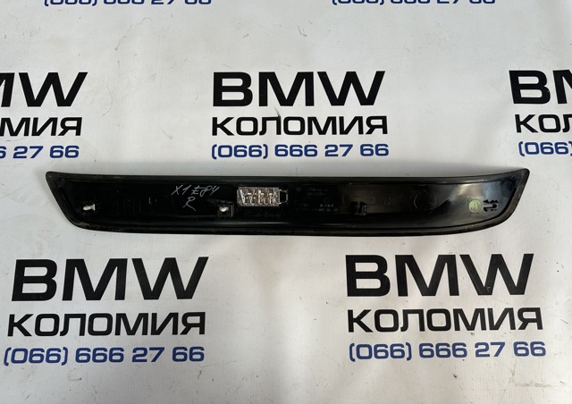 BMW 51472990844 Накладка дверного порога внутренняя передняя правая в наличии Тернополь