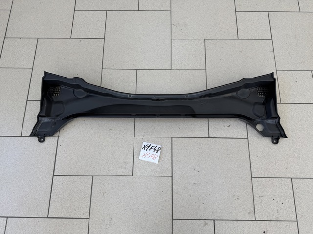 Заглушка жабо боковая 51717350593 BMW