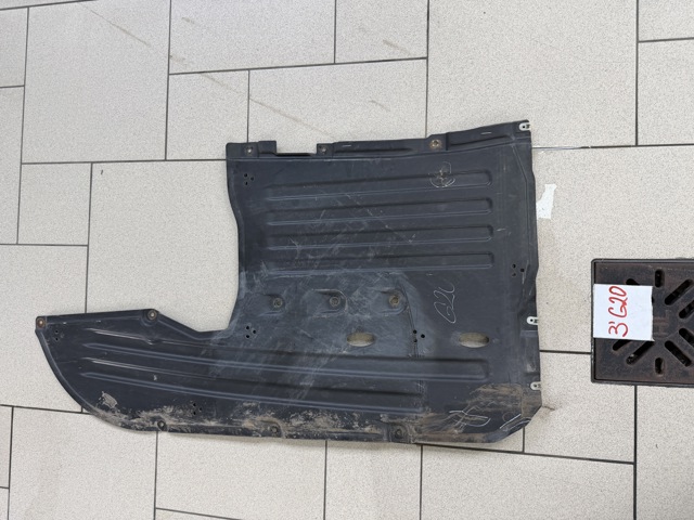Кожух пола (крышки люков пола) 51757447151 BMW