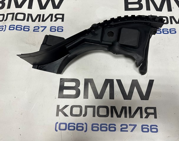 Накладка водосточного желоба задняя правая 51767329402 BMW