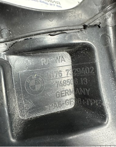 BMW 51767329402 Накладка водосточного желоба задняя правая в наличии Днепр