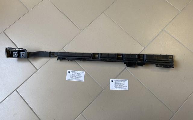 Кронштейн наружной накладки порога правой 51777187104 BMW