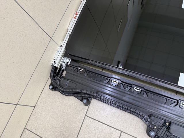 BMW 54105A17EC5 Рама люка в наличии Украина