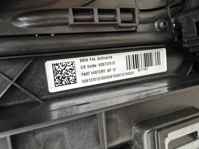 BMW 54109466553 Направляющая люка в наличии Каменское