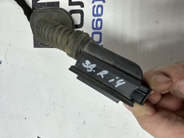 61125A37095 BMW купить в Кривой Рог