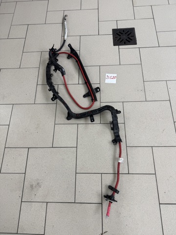 Кабель положительной клемы аккумулятора (АКБ) 61129107461 BMW