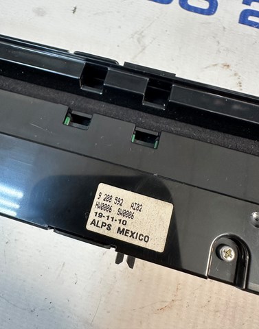 61319208592 BMW купить в Черновцы