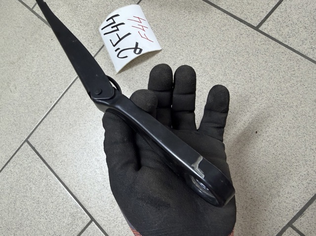 61617453958 BMW Рычаг-поводок стеклоочистителя лобового стекла купить в Житомир