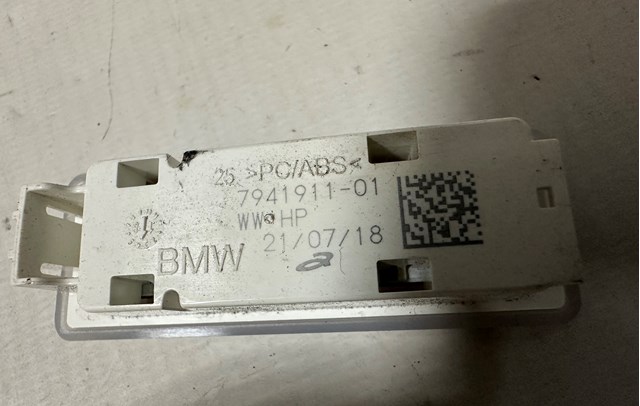 BMW 63317941911 Лампа подсветки в двери в наличии Украина