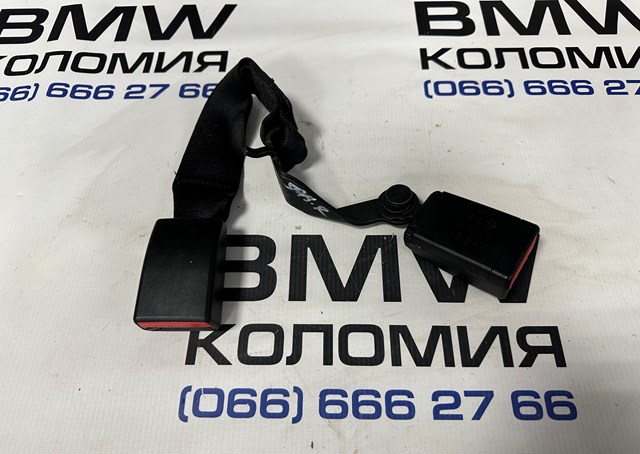 Рычаг фиксатор ремня безопасности задний правый 72117375446 BMW