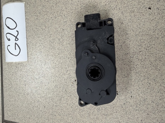 9464869 BMW купить в Каменское