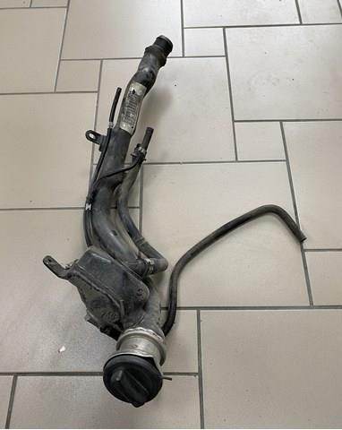 Заливная горловина топливного бака A2114702820 MERCEDES