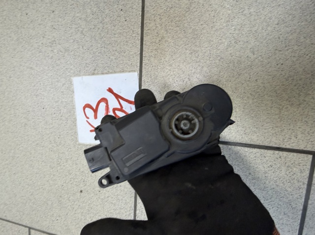 C93092113 BMW купить в Черновцы