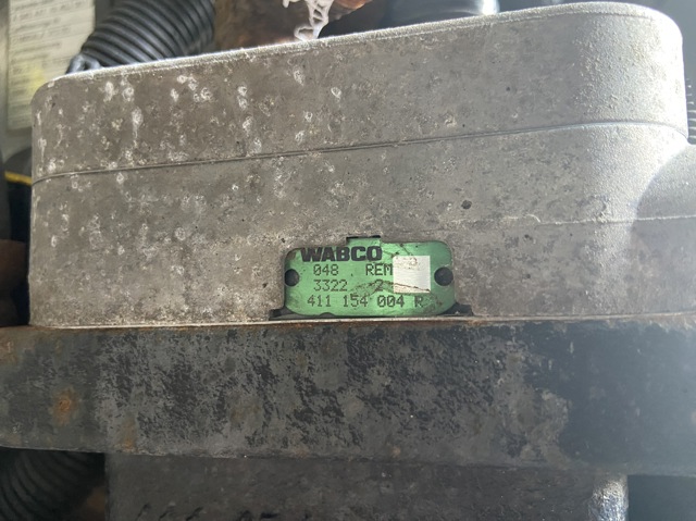 Компрессор пневмосистемы (TRUCK) A9061304915 MERCEDES