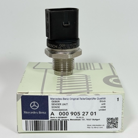 Датчик давления топлива A0009052701 MERCEDES