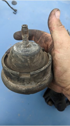 Правая опора ДВС 184482 PEUGEOT