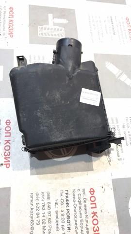 Корпус воздушного фильтра, верхняя часть 1770551030 TOYOTA