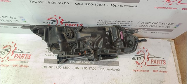 NISSAN 26060HV05B Фара левая в наличии Киев