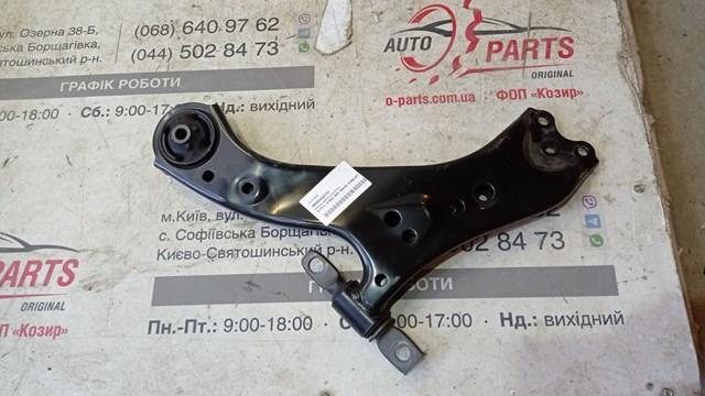 Рычаг передний нижний левый Toyota RAV4 5