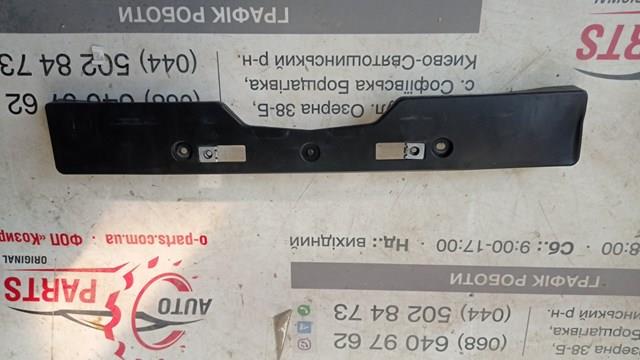 Кронштейн переднего номерного знака 5211442120 TOYOTA