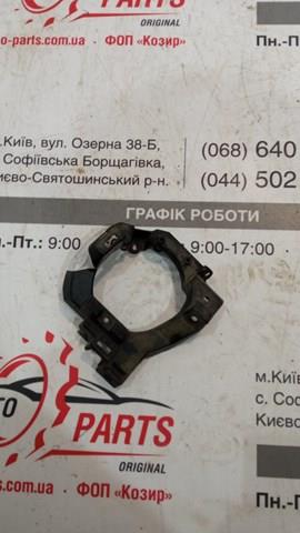 Крепление противотуманки правой 5212560060 TOYOTA