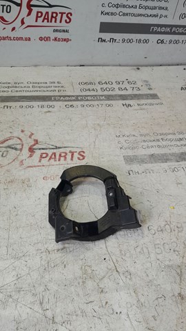 Крепление противотуманки, левой 5212660090 TOYOTA
