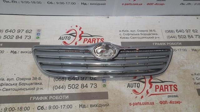 Решетка радиатора 531111A500 TOYOTA