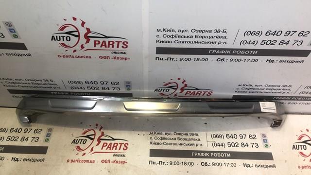 Молдинг решетки радиатора, нижний 5312248050 TOYOTA