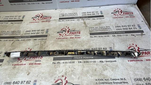 5312278010 Молдинг решетки радиатора нижний купить Кривой Рог