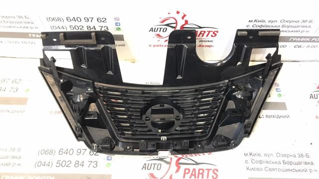 NISSAN 623106FR6B Решетка радиатора в наличии Полтава