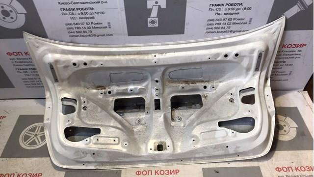 6440102F30 TOYOTA Крышка багажника купить в Черкассы