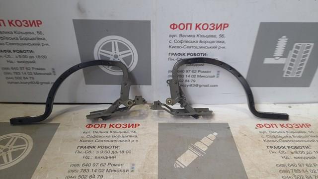 Шарнир крышки багажника 6452033071 TOYOTA