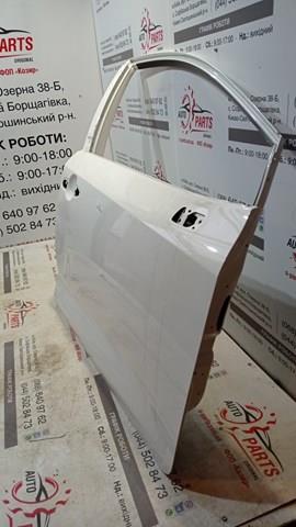 6700102560 TOYOTA Дверь передняя правая купить в Ирпень