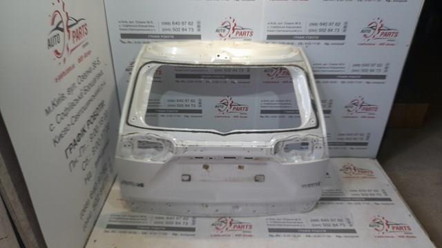 Задняя ляда 6700542650 TOYOTA