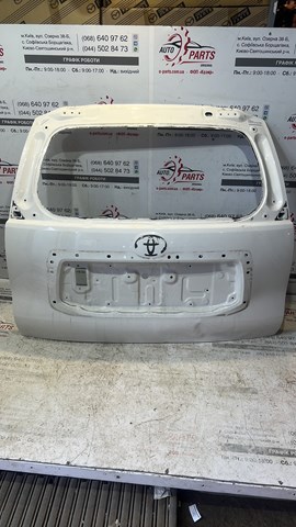 Дверь задняя багажная 6700560L30 TOYOTA