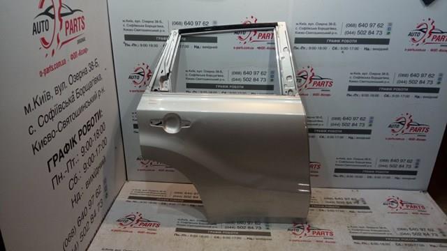 Дверь пассажирская задняя правая 6800354P01000 SUZUKI