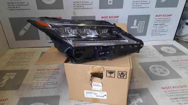 Фара комбинированная, передняя 8114548D40 TOYOTA