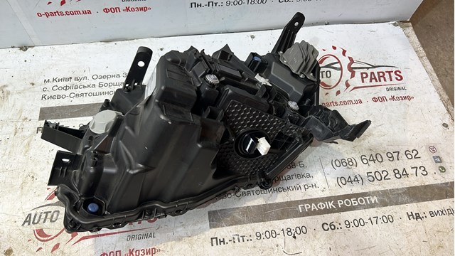 8114560Q50 Правая фара купить Львов