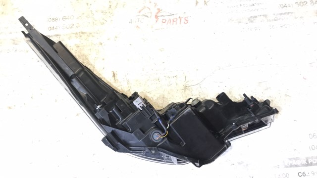 TOYOTA 81170F4180 Фара левая в наличии Полтава
