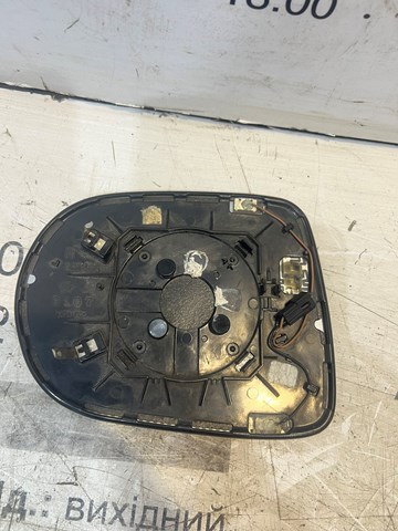 8793148411 TOYOTA Стекло правого зеркала заднего вида купить в Львов