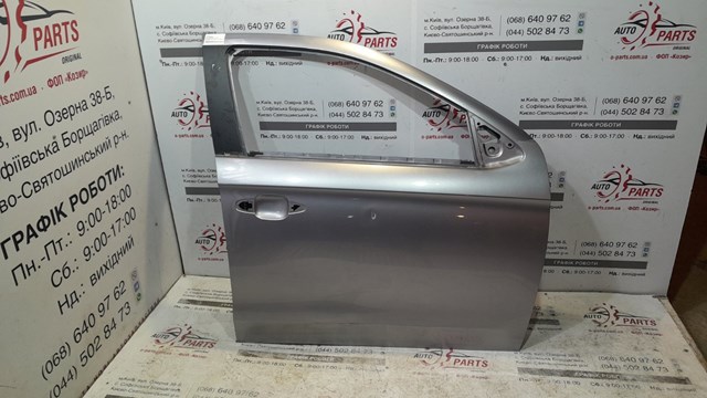 Пассажирская передняя дверь 9675195080 PEUGEOT