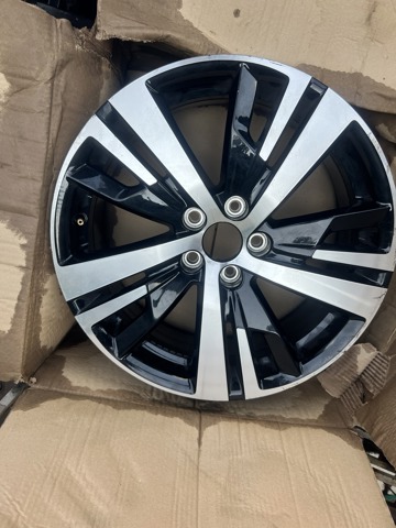 Диски на авто 98096873XY PEUGEOT