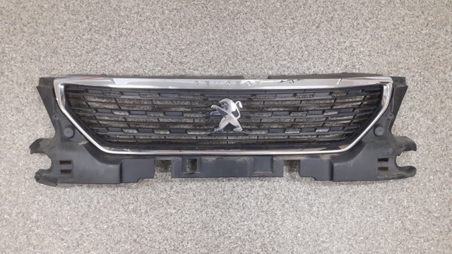 Решетка 9816027280 PEUGEOT