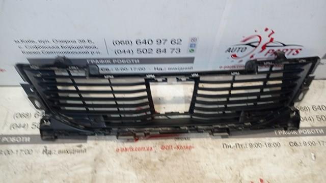 Центральная решетка переднего бампера 98396546XT PEUGEOT