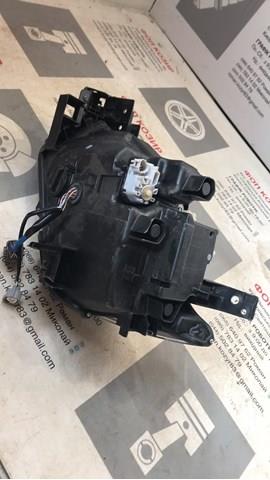 MAZDA D10E51030 Фара правая в наличии Кривой Рог