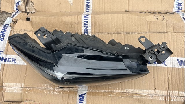 GSJ451031A MAZDA Фара правая купить в Харьков