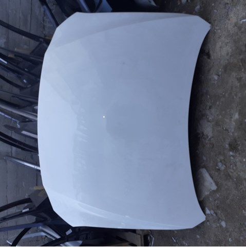 KBY05231XB Mazda Капот
