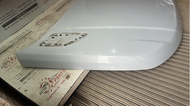 LAND ROVER LR077649 Капот в наличии Днепр