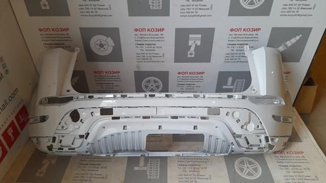 Задний бампер LR135016 LAND ROVER