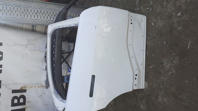 T4K1543 JAGUAR Дверь задняя правая купить в Чернигов